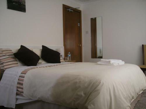 Hostal Conifer Lodge