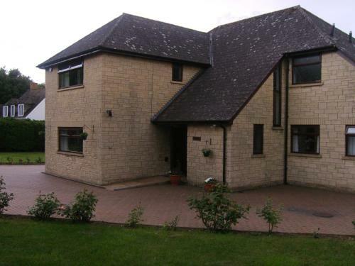 Hostal Conifer Lodge