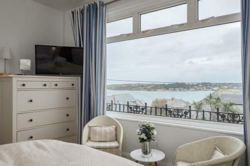 Villa Padstow House