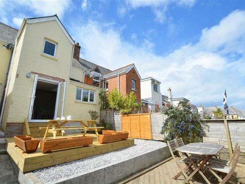 Holiday Home Nether Terrace