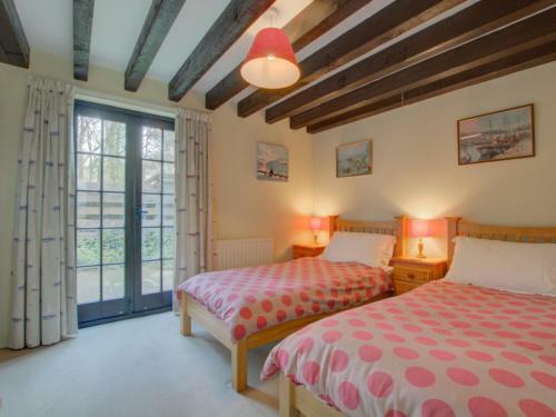 Holiday Home Harlyn.1