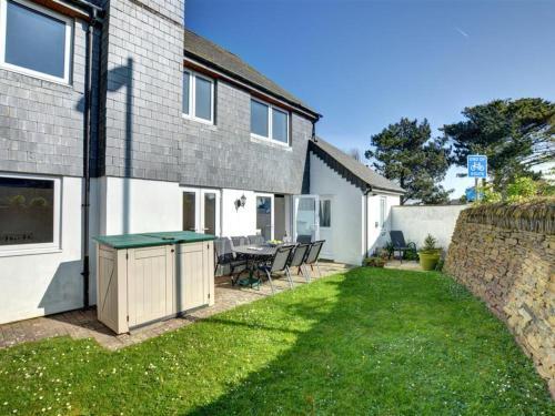 Holiday Home East House
