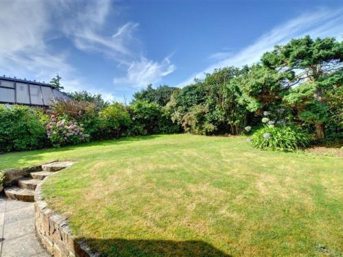 Holiday Home 24 Treverbyn