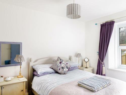 5 Middleway, Par