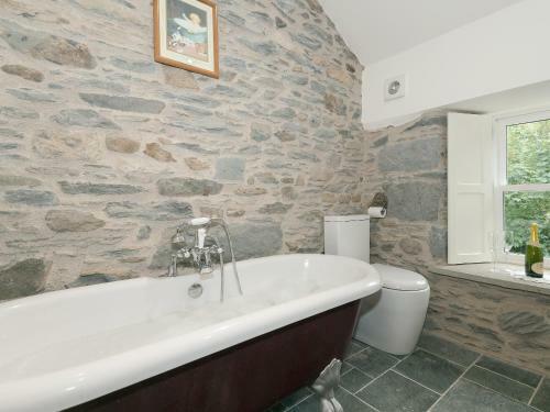 Waterfall Wood Cottage