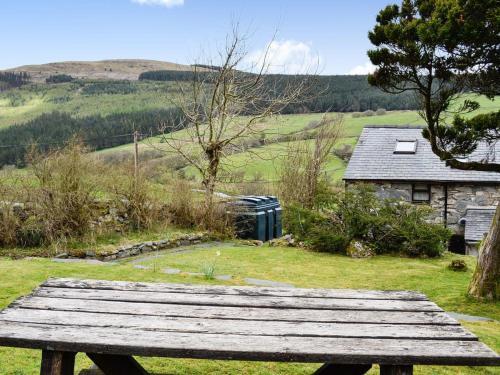 Valley Cottage