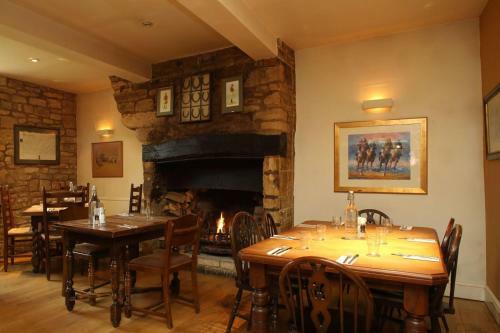 Posada Horse And Groom
