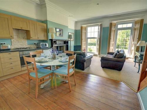 Holiday Home Mailscot