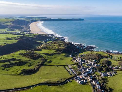 Spacious Apartment In Mortehoe Near The Sea