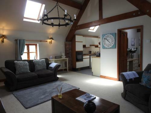 Pillory House Loft Apartment
