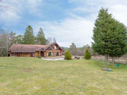 Mountain Bear Lodge
