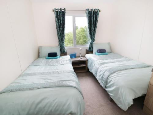 8 Harbour View, New Quay