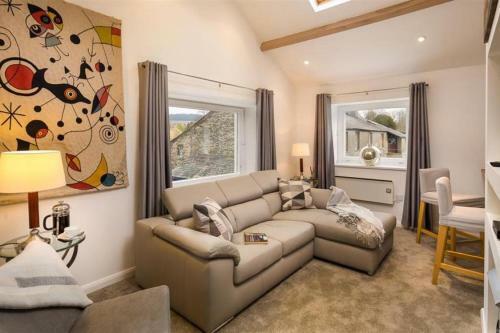 Riverbank Retreat
