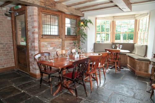 Posada The Kilcot Inn