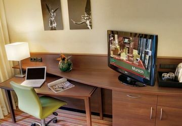 Hotel Courtyard By Marriott Munich City East