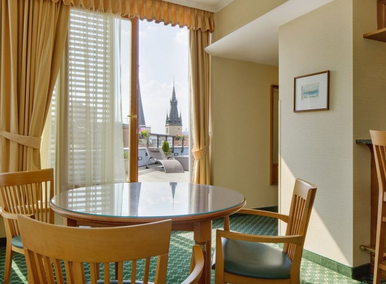 Hotel Mamaison Residence Downtown Prague