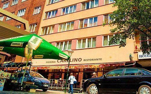 Charles Central Hotel