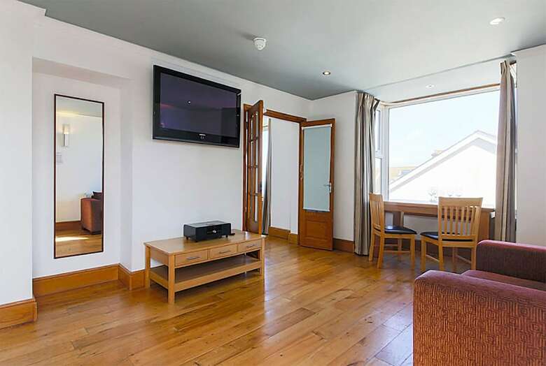 Lodge Reef Island
