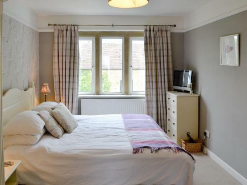 Eastnor Villa