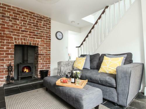 Backlet Cottage