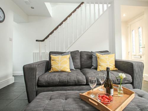 Backlet Cottage
