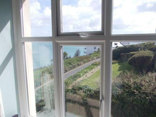 Bed & Breakfast Honeycombe House