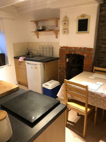 Hostal The Wheel House