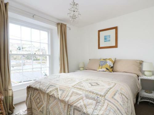 4 Elm Terrace