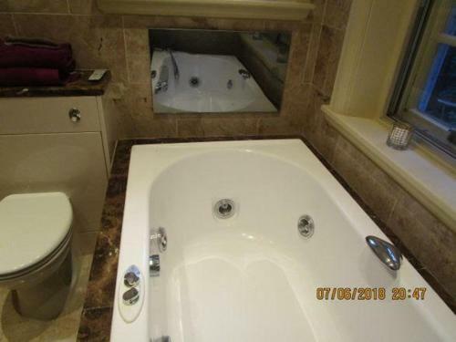 Bed & Breakfast Brass Castle Country House Accommodation