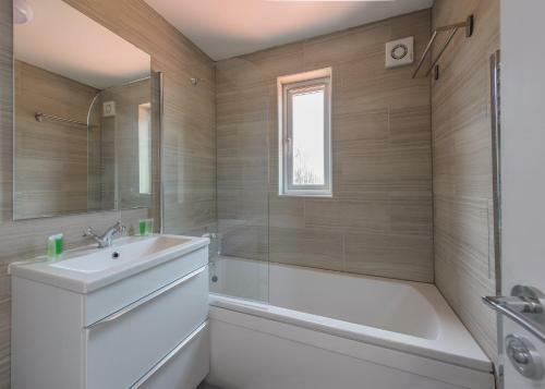 Smart 2 Bedroom House