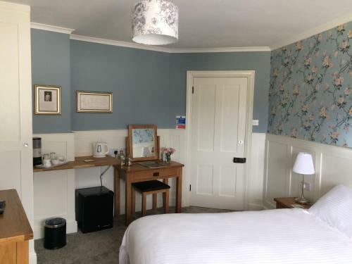 Bed & Breakfast Exmoor House