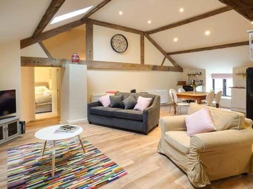 The Hayloft, Mold