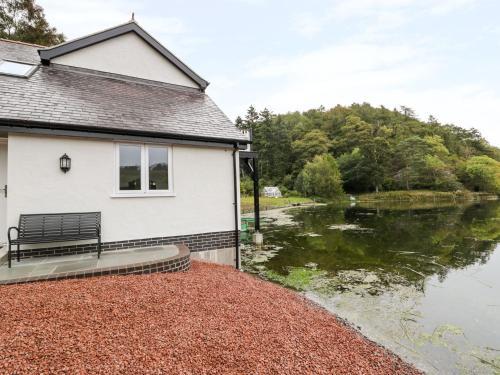 The Boathouse At The Fisheries, Mold