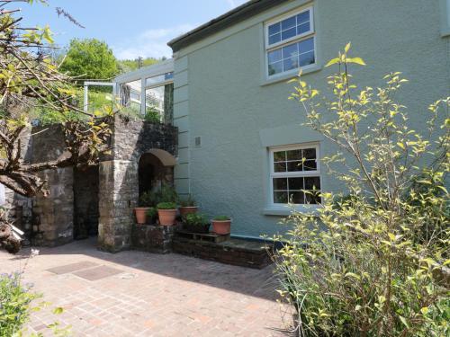 4 Bridge Flats, Monmouth