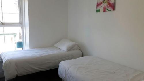Apartamentos High Street Old Llantrisant