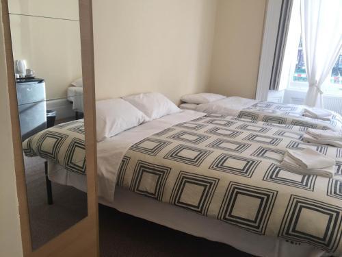 Central London Budget Hotel