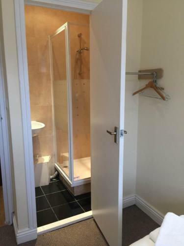 Central London Budget Hotel