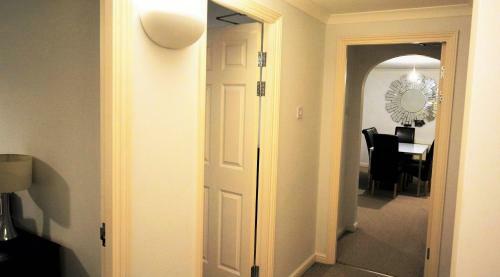 Zen Apartments - London