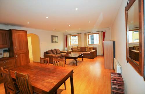Zen Apartments - London