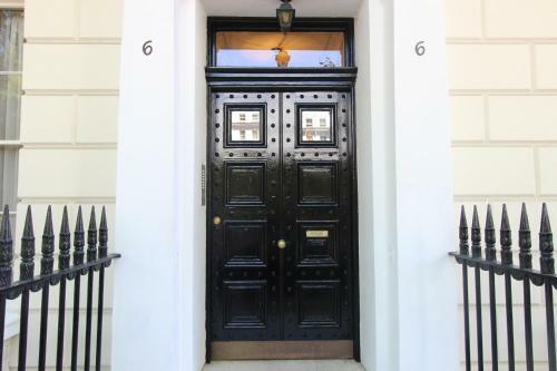 Stay-in Apartments Queensway