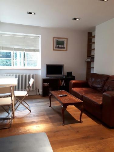 Clapham Apartments