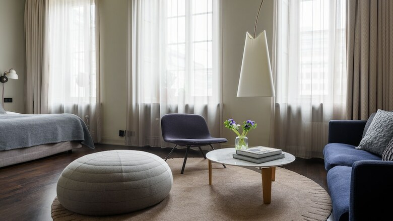 Hotel Nobis