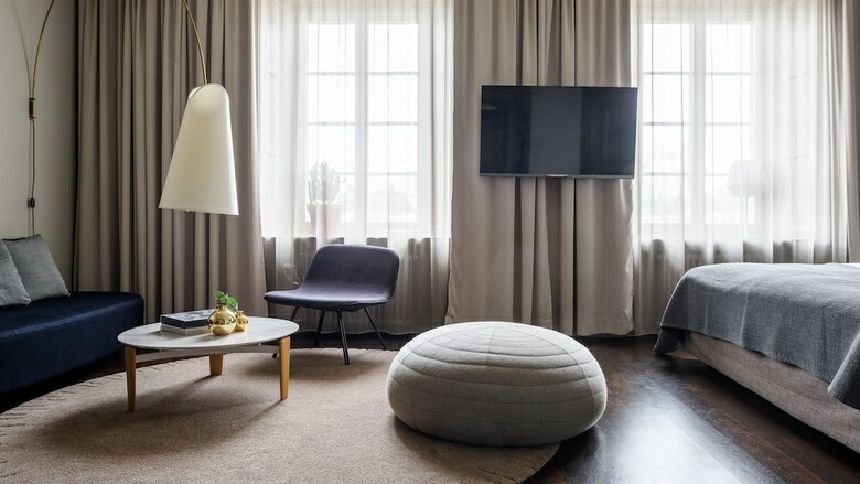 Hotel Nobis