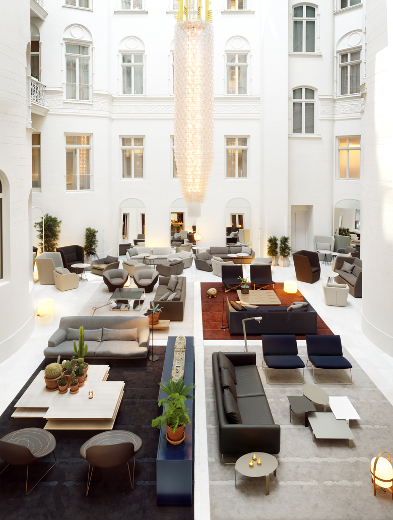 Hotel Nobis