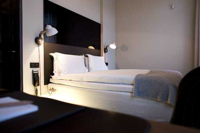 Hotel Nobis