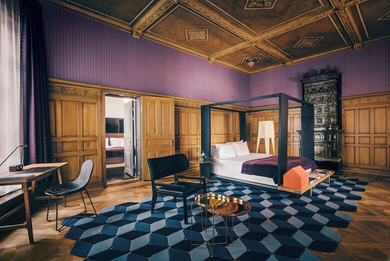 Hotel Nobis