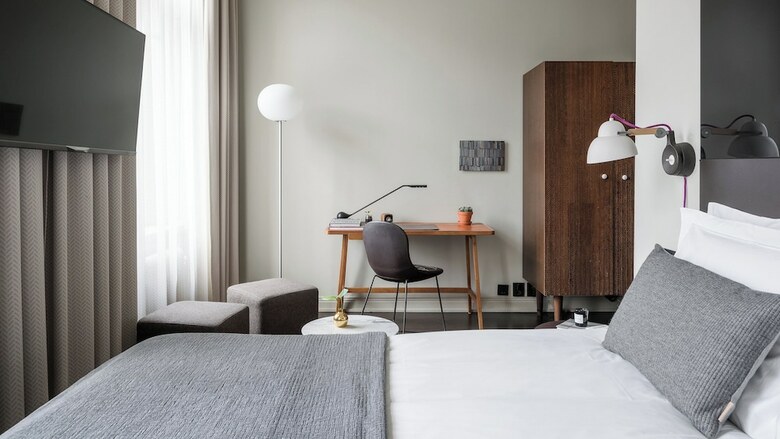 Hotel Nobis