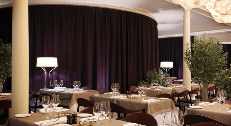 Hotel Nobis
