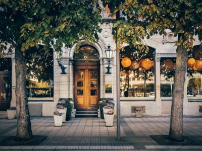 Hotel Nobis