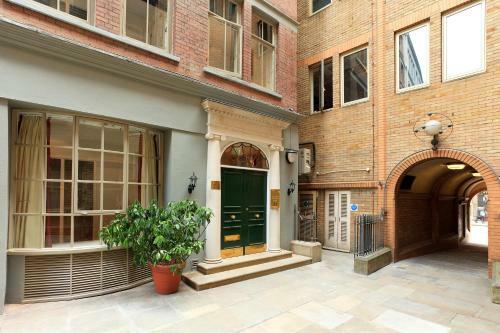 Apartamentos Saco Fleet Street, Crane Court